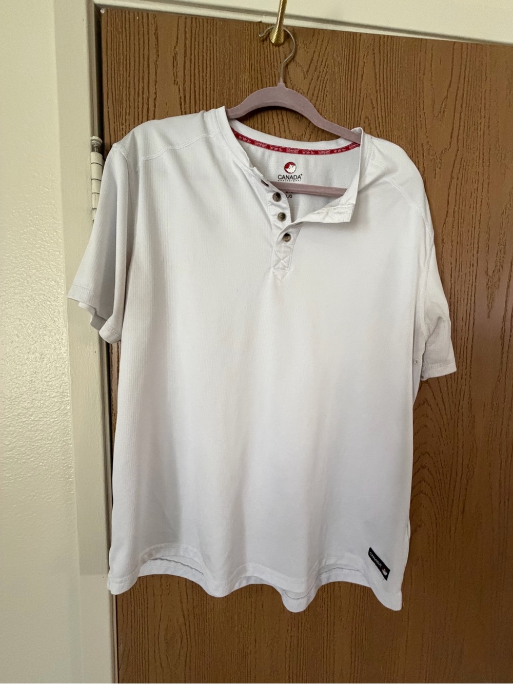 Canada Weathergear Men's Short Sleeve White Henley Shirt